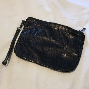 ✨Free Gift w/ Purchase✨